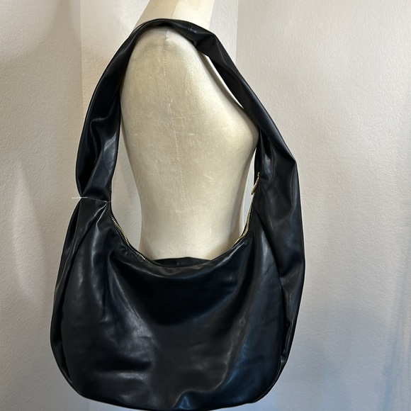 Anthropologie Timmie Faux-Leather Black Slouchy Shoulder Bag NWT - Picture 5 of 7